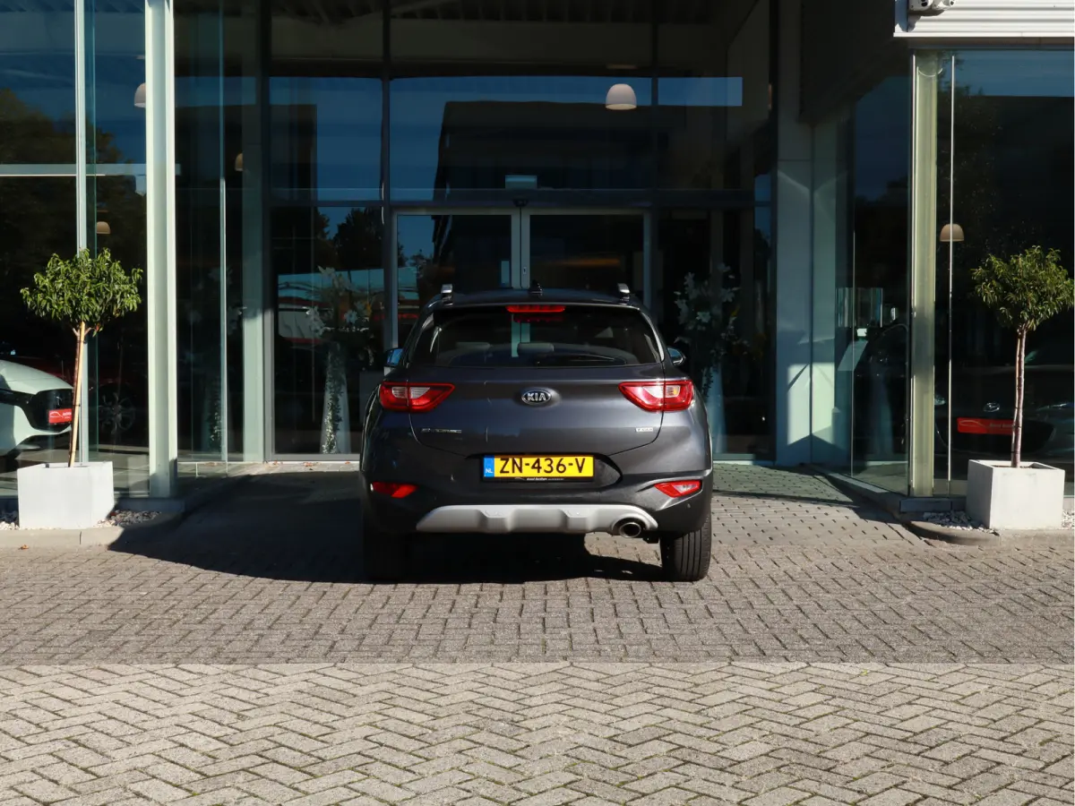 1.0 T-GDi DynamicLine Airco / Camera / Navi / Cruise / LM-Velgen