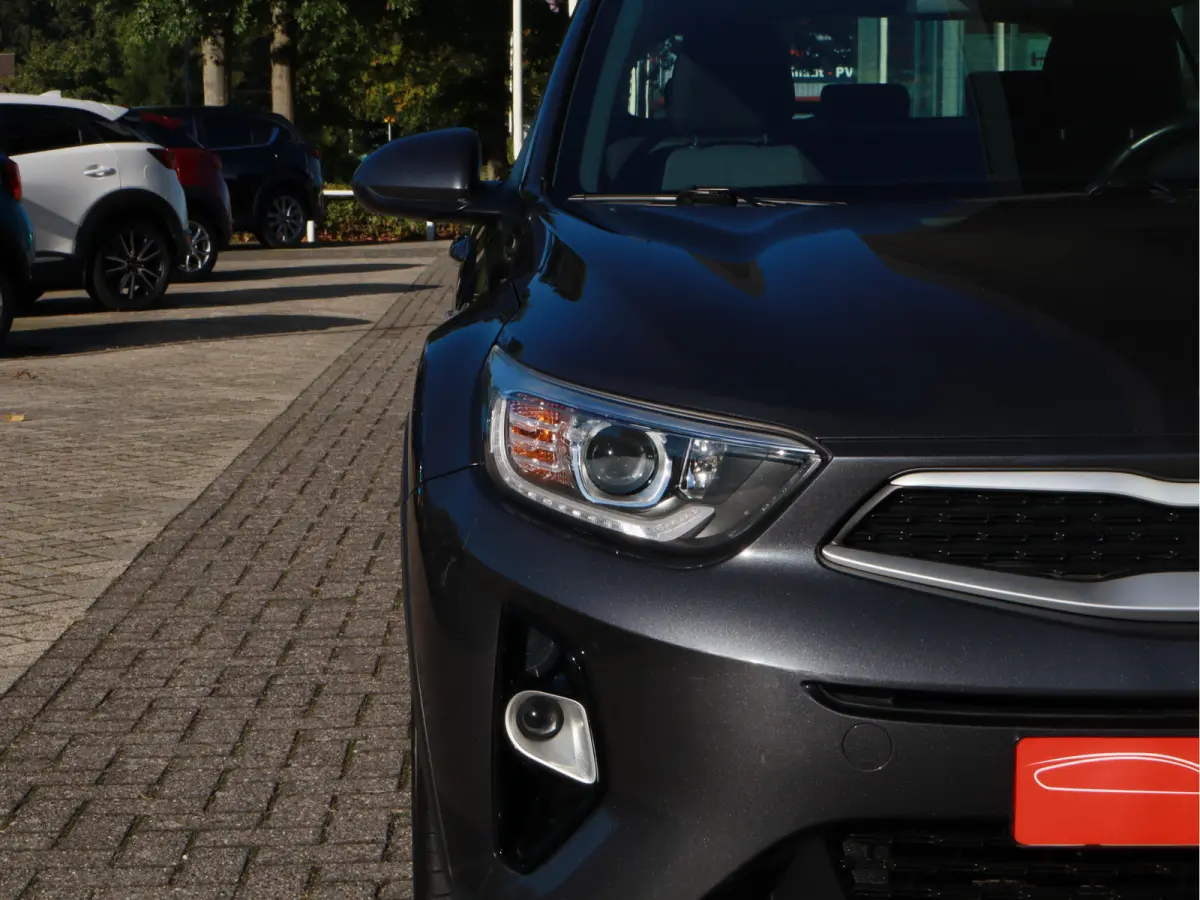 1.0 T-GDi DynamicLine Airco / Camera / Navi / Cruise / LM-Velgen