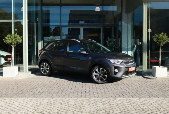 1.0 T-GDi DynamicLine Airco / Camera / Navi / Cruise / LM-Velgen