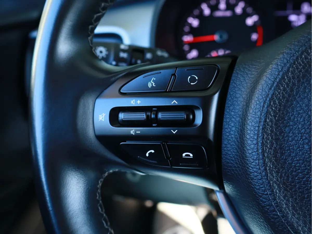 1.0 T-GDi DynamicLine Airco / Camera / Navi / Cruise / LM-Velgen