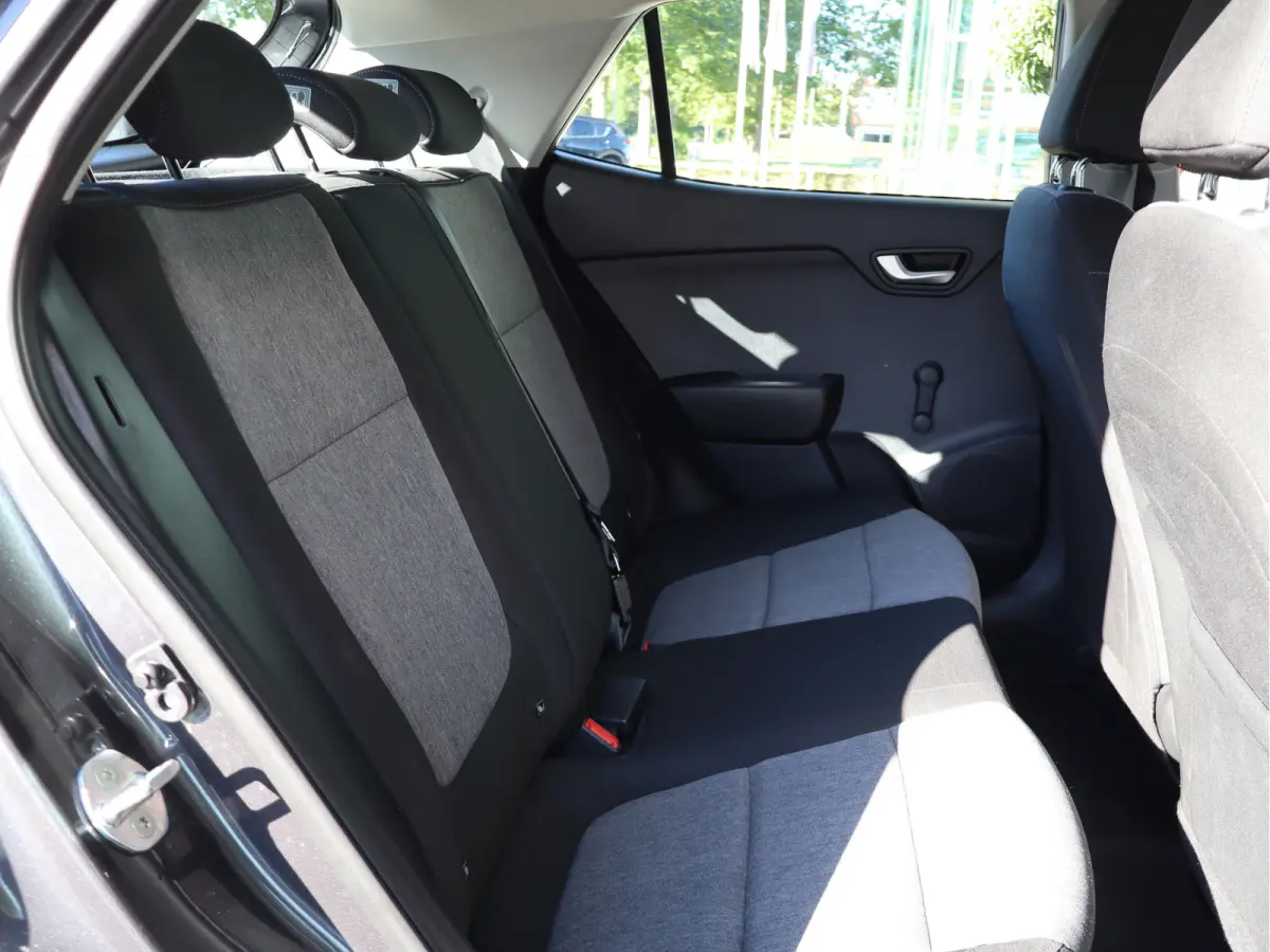1.0 T-GDi DynamicLine Airco / Camera / Navi / Cruise / LM-Velgen