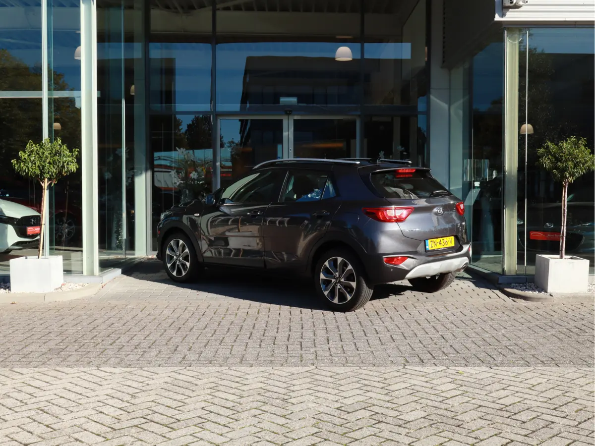 1.0 T-GDi DynamicLine Airco / Camera / Navi / Cruise / LM-Velgen