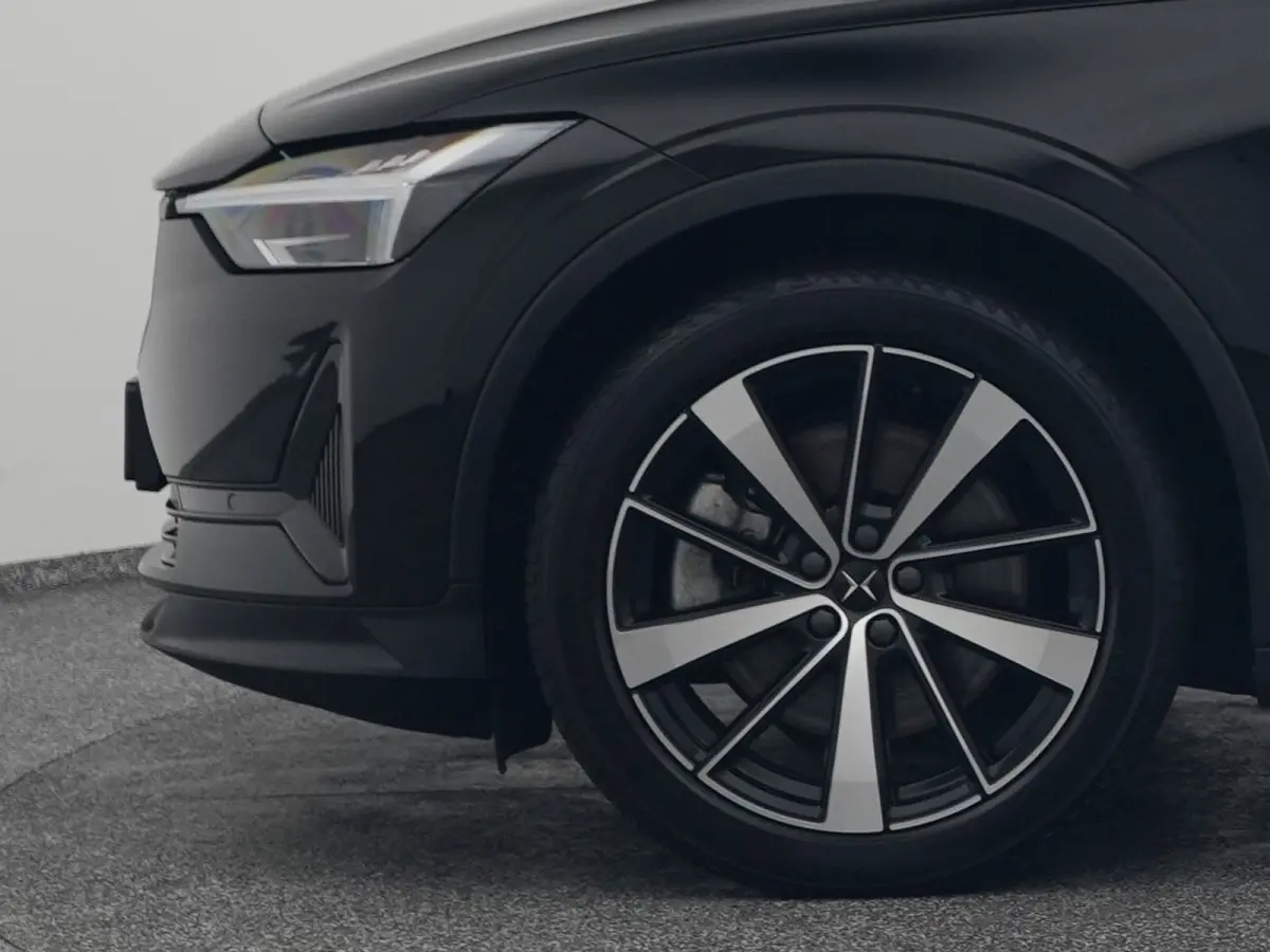 Standard Range Single Motor 63 kWh | KEYLESS | STOELVERW.