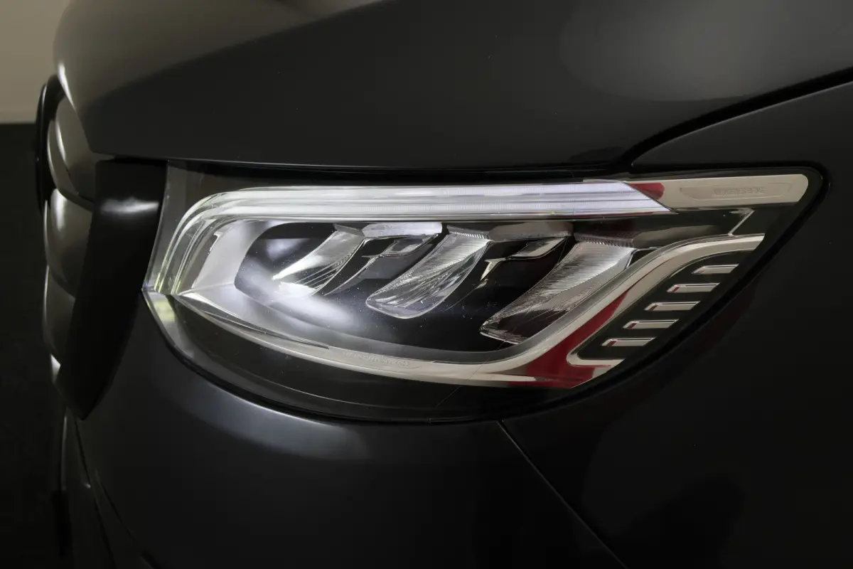 519 3.0 CDI V6 AUT. L2H2 N1 Airco, Camera, Stoelverwarming, Cruise, Apple Carplay, LED, Trekhaak