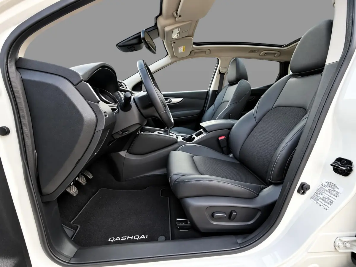 1.3 DIG-T Tekna Black Edition | Panoramadak | Adaptive Cruise Control | Dealeronderhouden | Stoelverwarming | 360° | Dodehoek | Apple & Android |