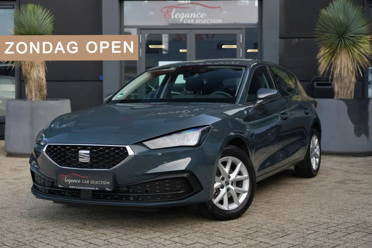 1.5 TSI Style | 115 PK | Apple CarPlay/Android Auto | Voorstoelen verwarmd | LED koplampen SEAT Leon 1.5 TSI Style 115 PK met 1.5-liter viercilinder benzinemotor, Apple CarPlay/Android Auto,