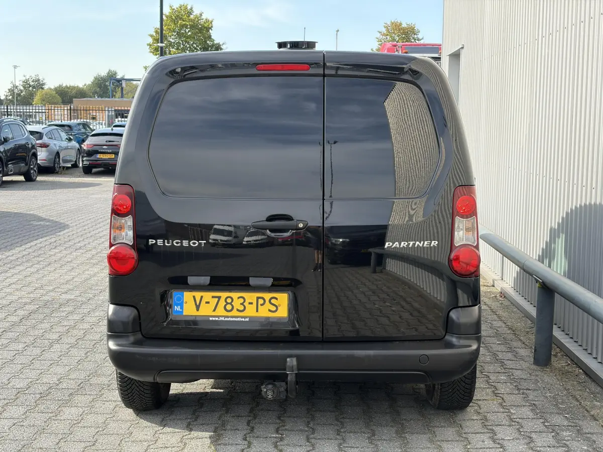 120 1.6 BlueHDi 75 L1*MARGE*HAAK*A/C*CRUISE*TEL*