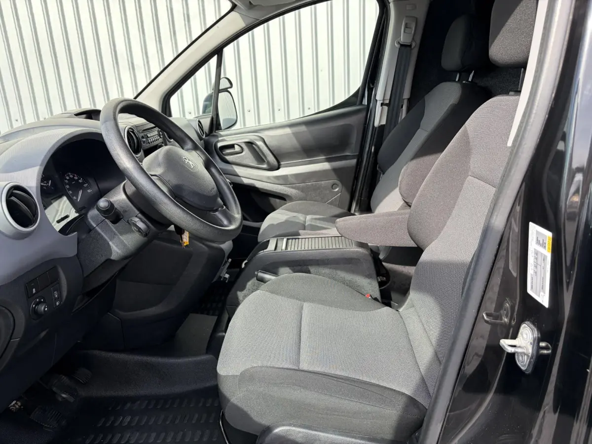 120 1.6 BlueHDi 75 L1*MARGE*HAAK*A/C*CRUISE*TEL*