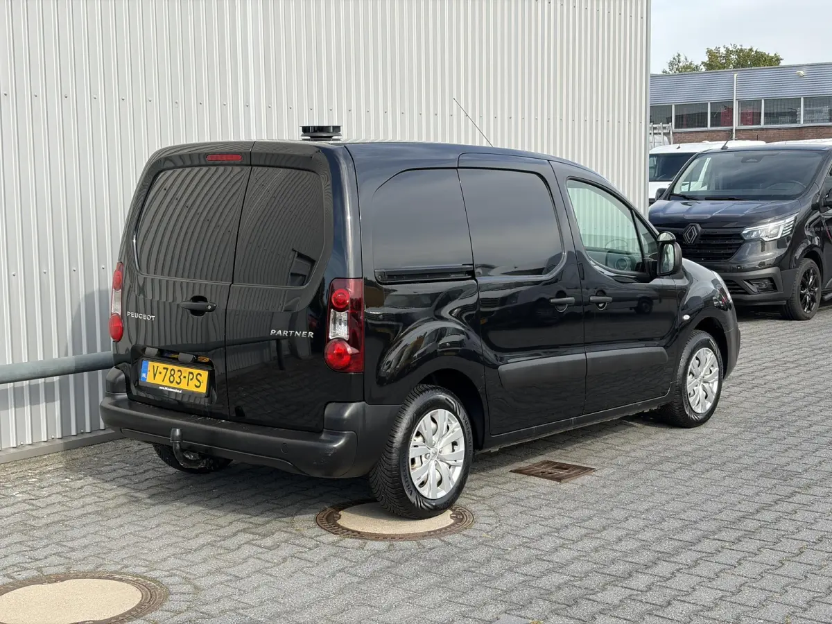 120 1.6 BlueHDi 75 L1*MARGE*HAAK*A/C*CRUISE*TEL*