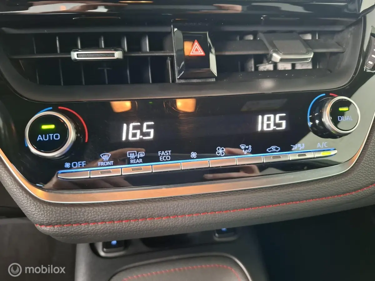 2.0 Hybrid Executive Premium | TREKHAAK - RIJKLAARPRIJS