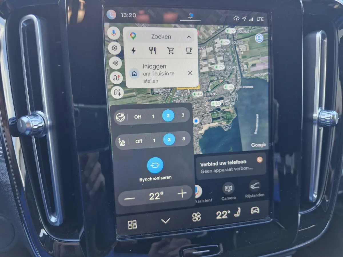 P8 AWD R-Design | Warmtepomp | Lounge Pack (audio installatie premium, elektrisch glazen panorama-dak, parkeersensor voor, rondomzicht camera)