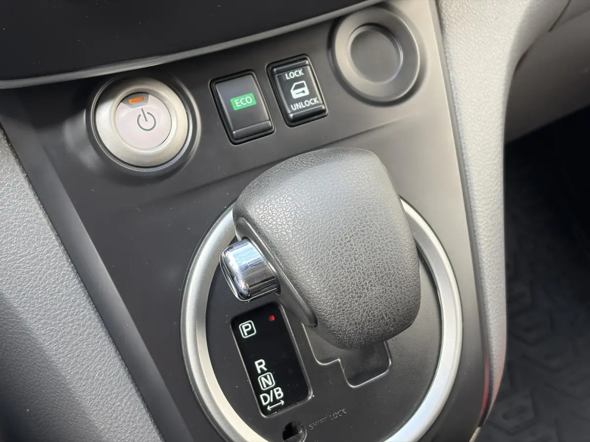e-NV200 Visia 40 kWh*HAAK*ECC*KEYLESS*TEL*