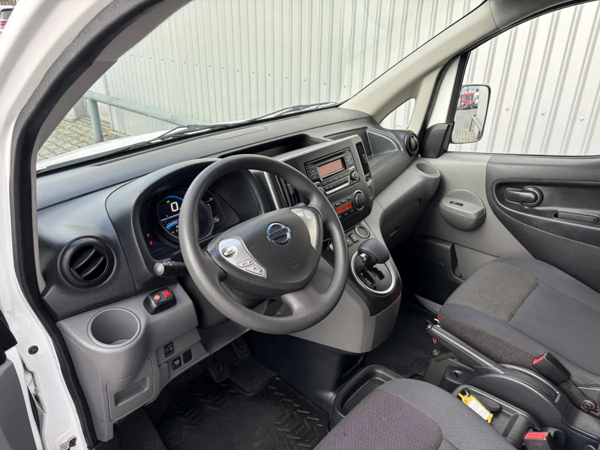 e-NV200 Visia 40 kWh*HAAK*ECC*KEYLESS*TEL*