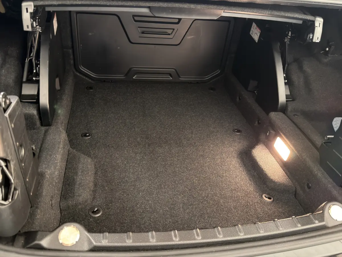 420i Centennial High Executive|M-Sport|Stoel/Nekverwarming|Cognac