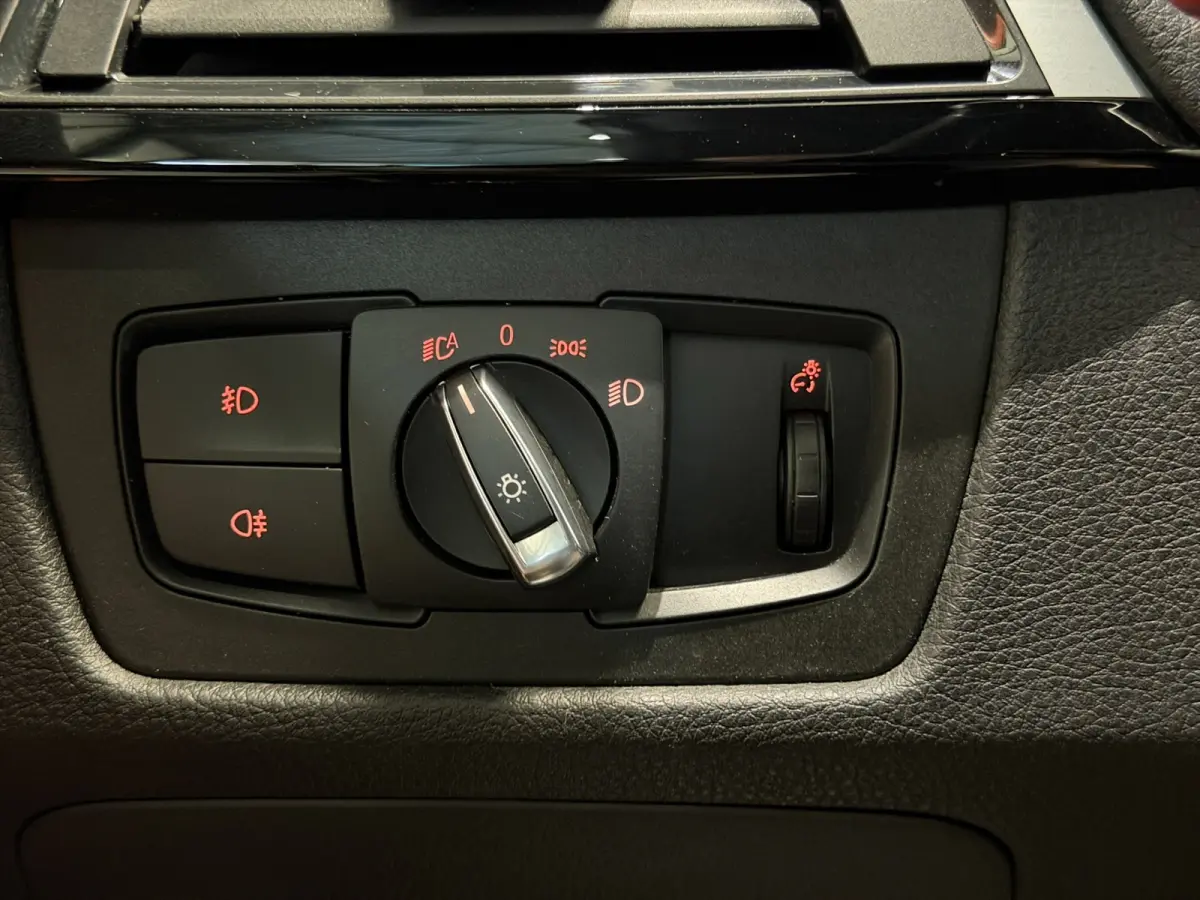 420i Centennial High Executive|M-Sport|Stoel/Nekverwarming|Cognac