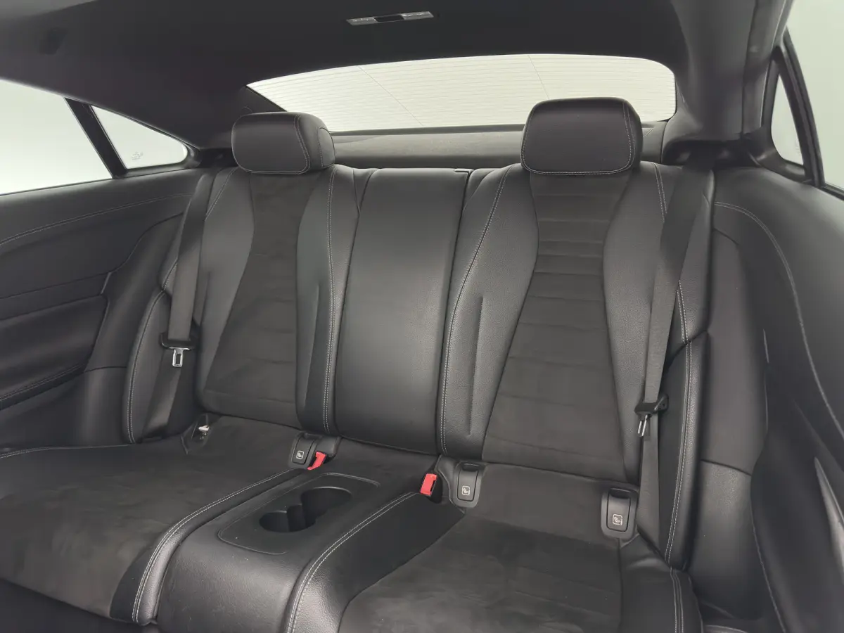 220 d AMG-Styling Premium Plus Aut. *PANO | LEATHER-MICROFIBRE | BURMESTER | ADAPTIVE-CRUISE | BLINDSPOT | MULTIBEAM-LED | MEMORY-PACK | TOPVIEW | KEYLESS | HEATED-SPORTSEATS | WIDESCREEN | 