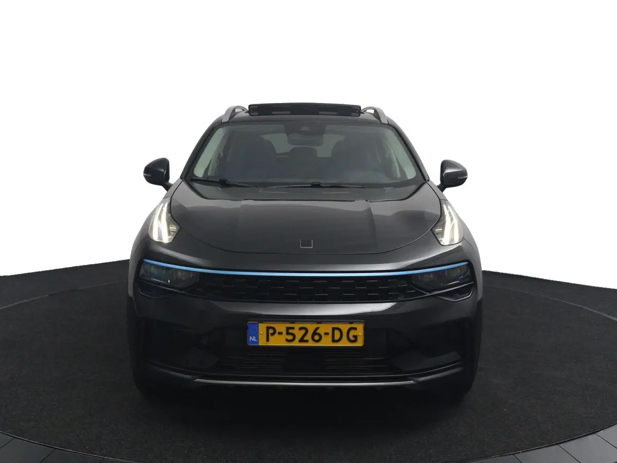 1.5*PLUG-IN*NAVI*PANO*CAM*ACC*CARPLAY*ECC*LED*