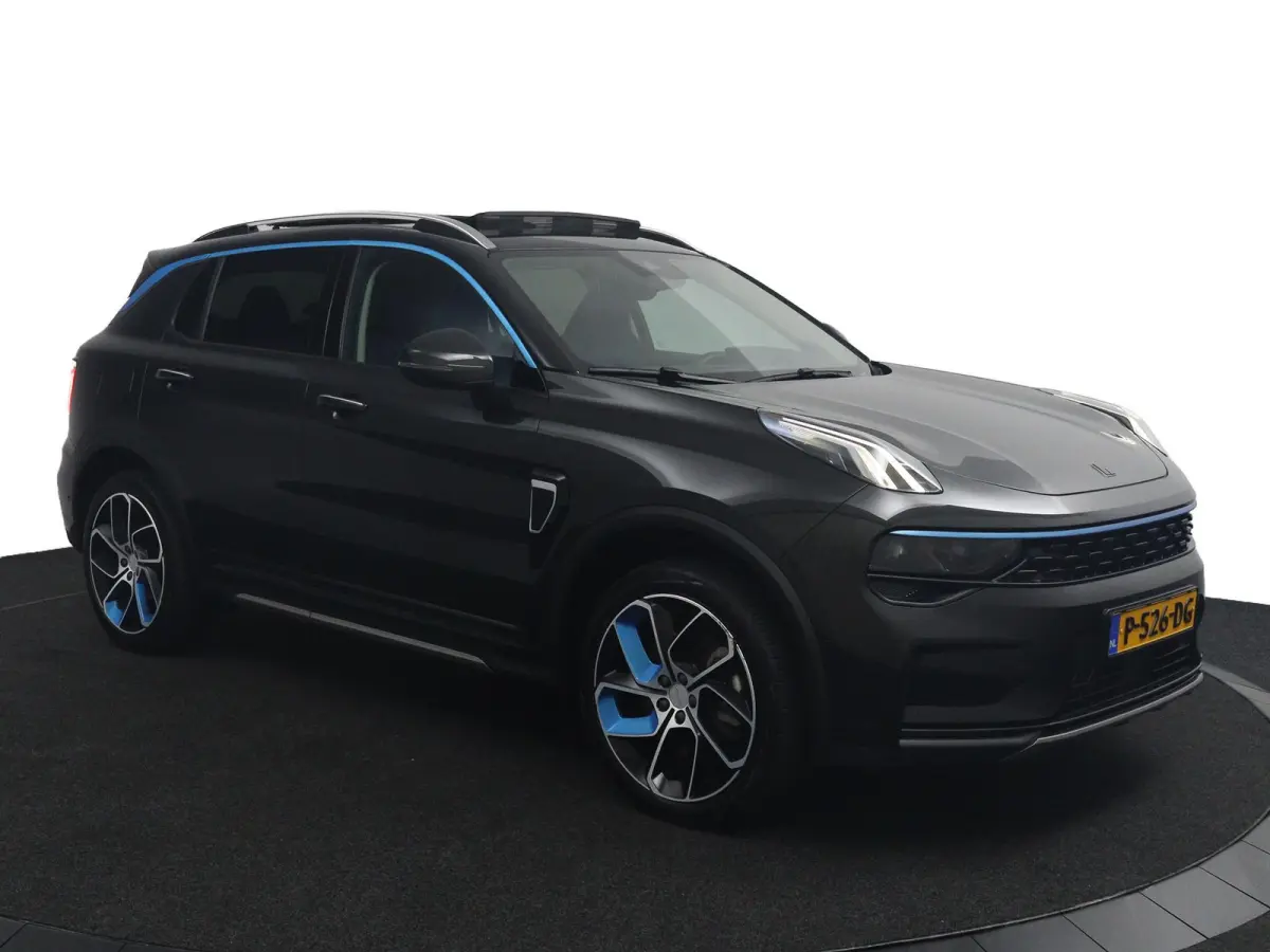 1.5*PLUG-IN*NAVI*PANO*CAM*ACC*CARPLAY*ECC*LED*