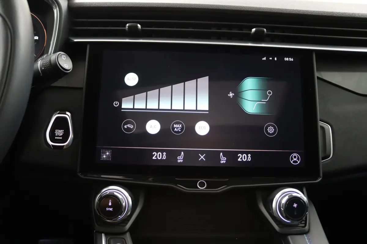 1.5*PLUG-IN*NAVI*PANO*CAM*ACC*CARPLAY*ECC*LED*