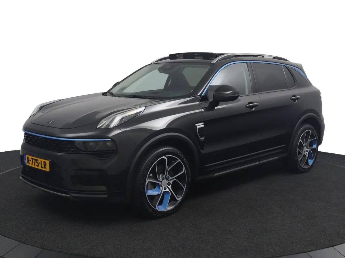 1.5*PLUG-IN*NAVI*PANO*CAM*ACC*CARPLAY*ECC*LED*