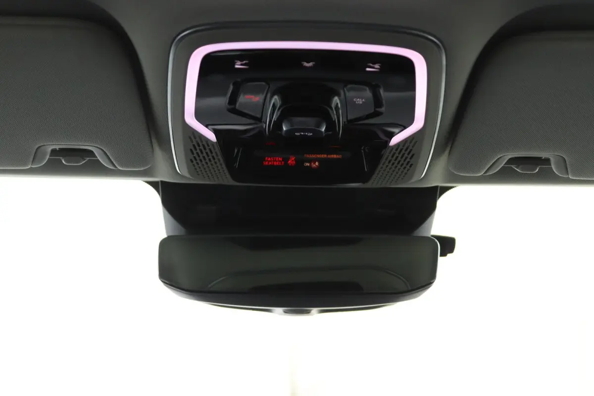 1.5*PLUG-IN*NAVI*PANO*CAM*ACC*CARPLAY*ECC*LED*