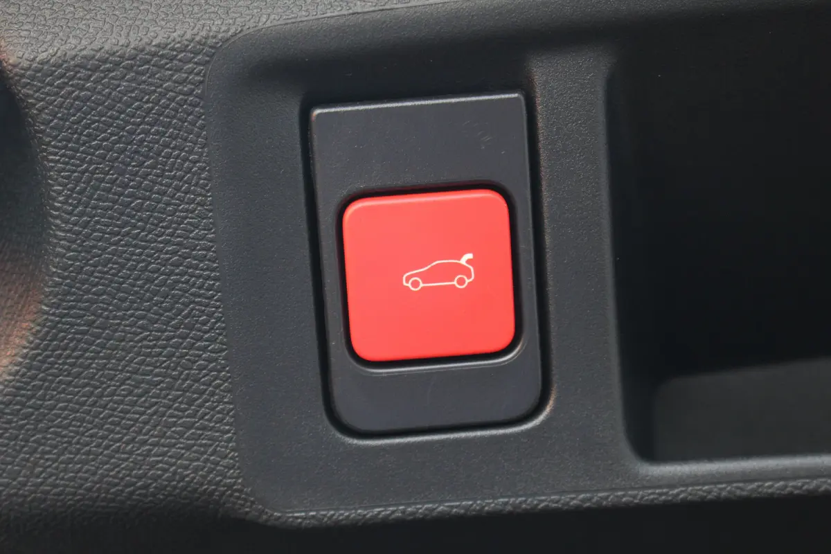 1.6 Plug-in Hybrid 225 GT | Pano | Trekhaak | Vol Leder | 360 Camera | Stoelverw. & Massage | Drive Assist | Elek. Achterklep | Navi | Carplay | Pano | Afn. Trekh | Vol Leder | 360 Camera | 