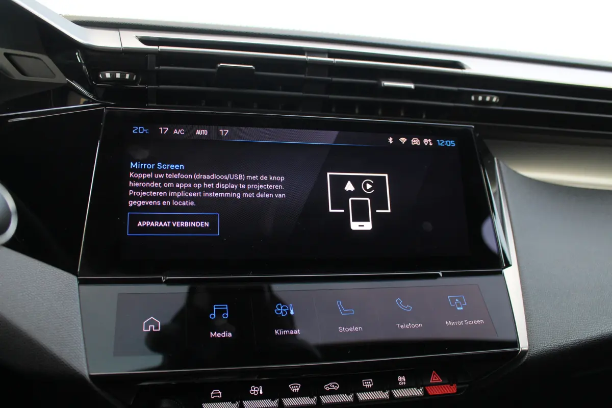1.6 Plug-in Hybrid 225 GT | Pano | Trekhaak | Vol Leder | 360 Camera | Stoelverw. & Massage | Drive Assist | Elek. Achterklep | Navi | Carplay | Pano | Afn. Trekh | Vol Leder | 360 Camera | 