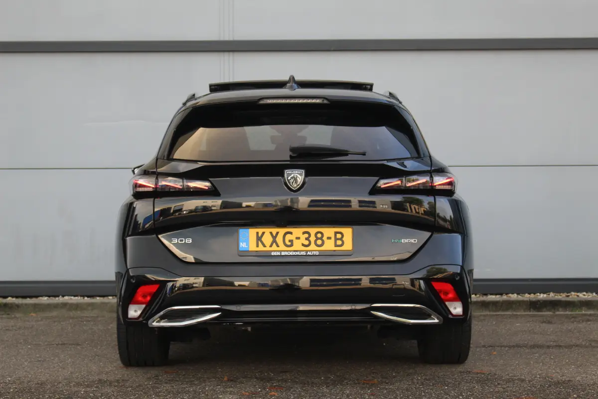 1.6 Plug-in Hybrid 225 GT | Pano | Trekhaak | Vol Leder | 360 Camera | Stoelverw. & Massage | Drive Assist | Elek. Achterklep | Navi | Carplay | Pano | Afn. Trekh | Vol Leder | 360 Camera | 