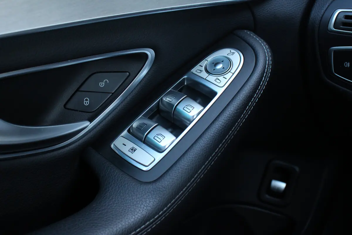 180 Sport Edition | AFN TREKHAAK | CAMERA | AMG STYLING | ELEKTS STOELEN | STOELVERWARMING | NAVI