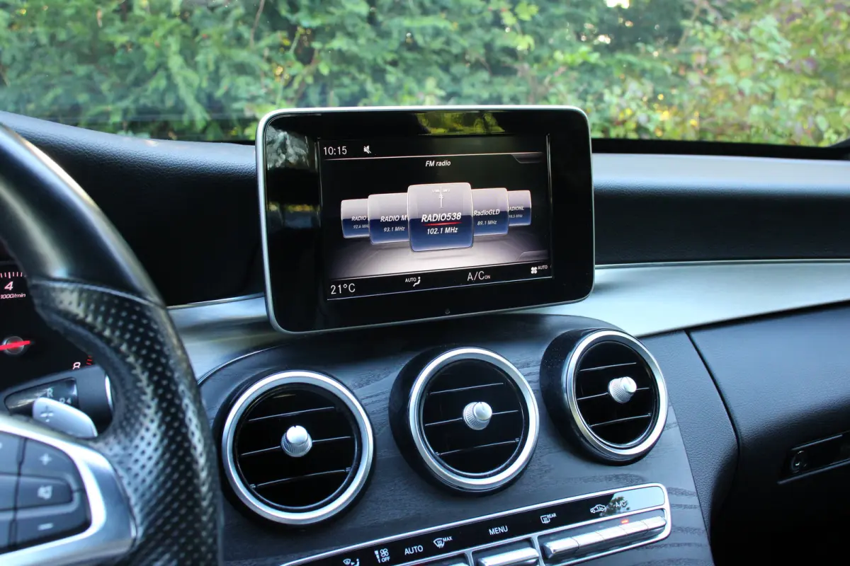 180 Sport Edition | AFN TREKHAAK | CAMERA | AMG STYLING | ELEKTS STOELEN | STOELVERWARMING | NAVI