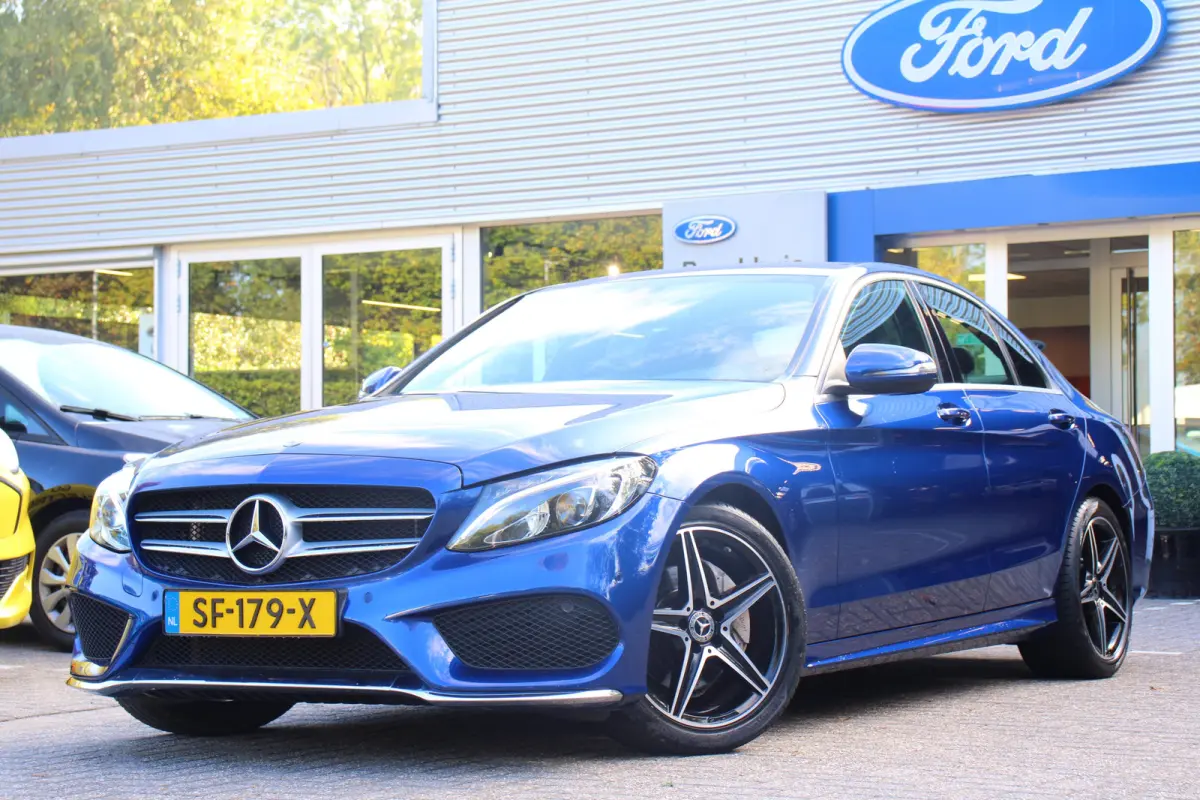 180 Sport Edition | AFN TREKHAAK | CAMERA | AMG STYLING | ELEKTS STOELEN | STOELVERWARMING | NAVI