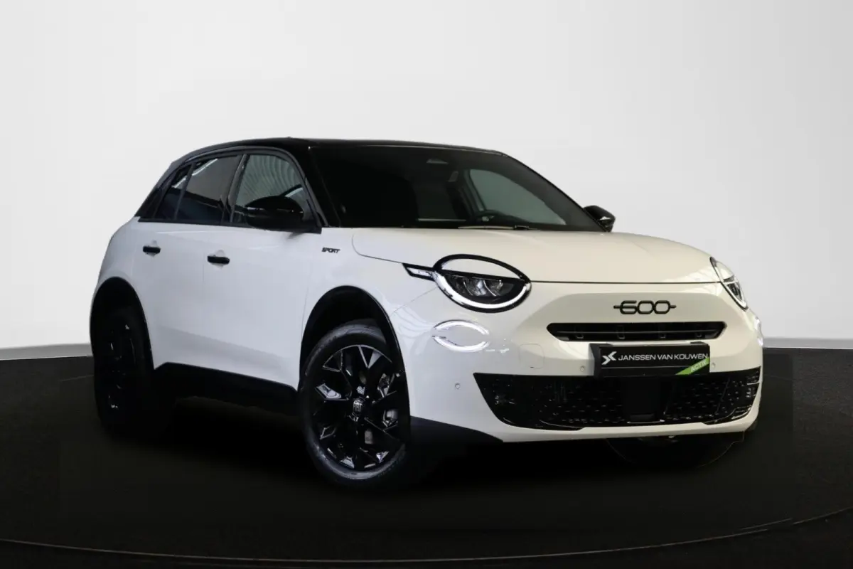1.2 Hybrid Sport 145PK / 2+6 Jaar Garantie / Voorraad Nieuw / Korting