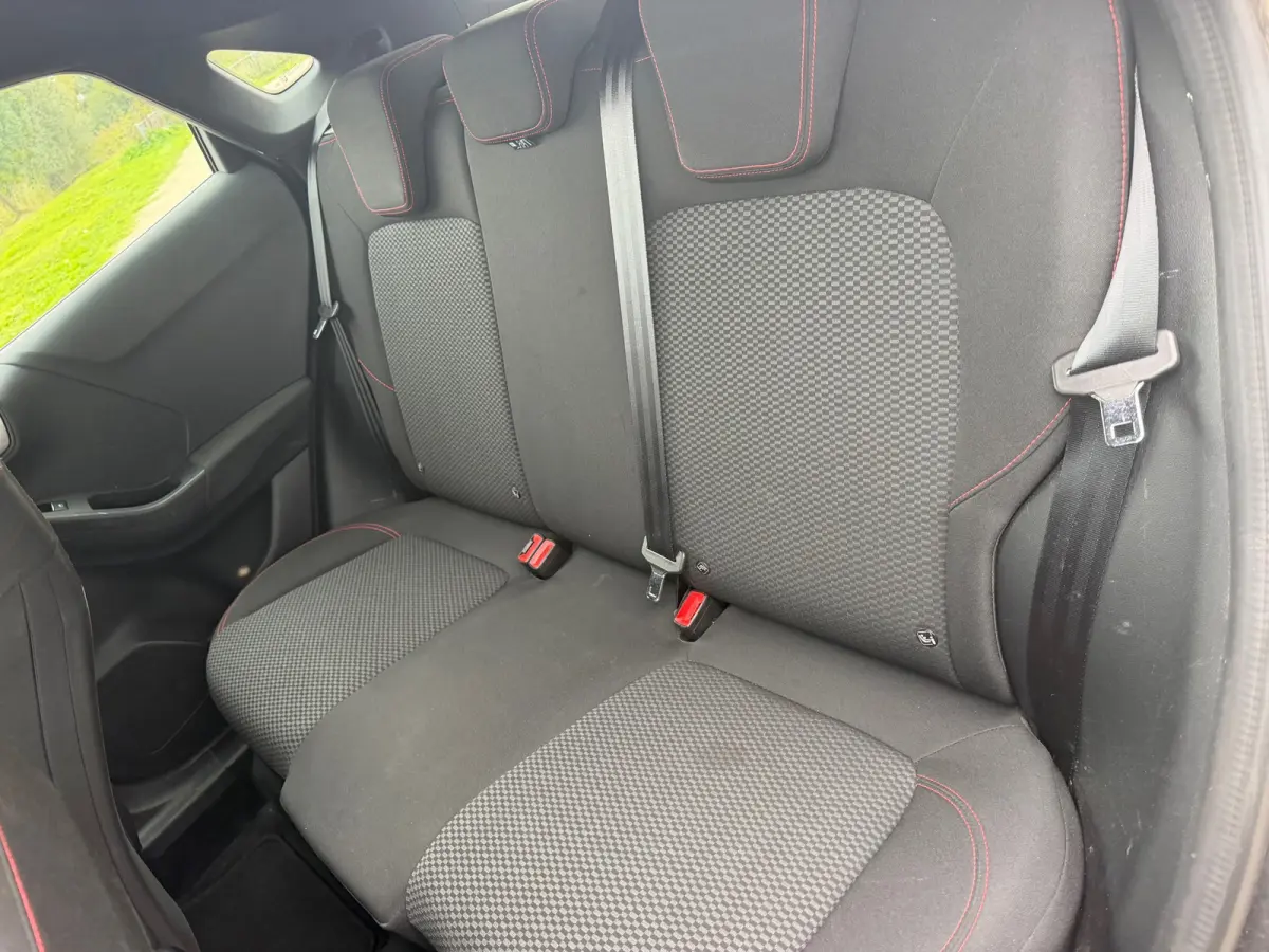 1.0 EcoBoost ST-Line - Magnetic Grey - Virtual/Winterpakket/Carplay