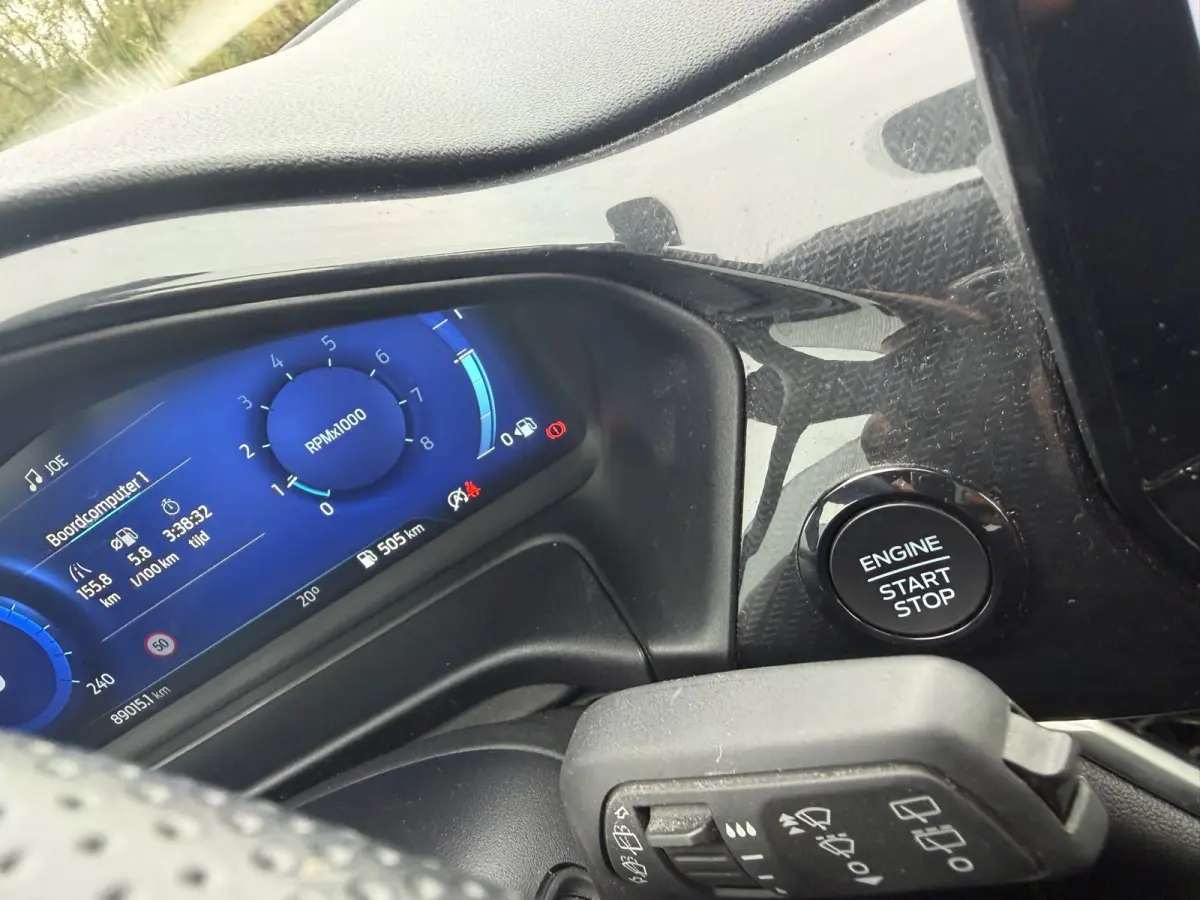 1.0 EcoBoost ST-Line - Magnetic Grey - Virtual/Winterpakket/Carplay