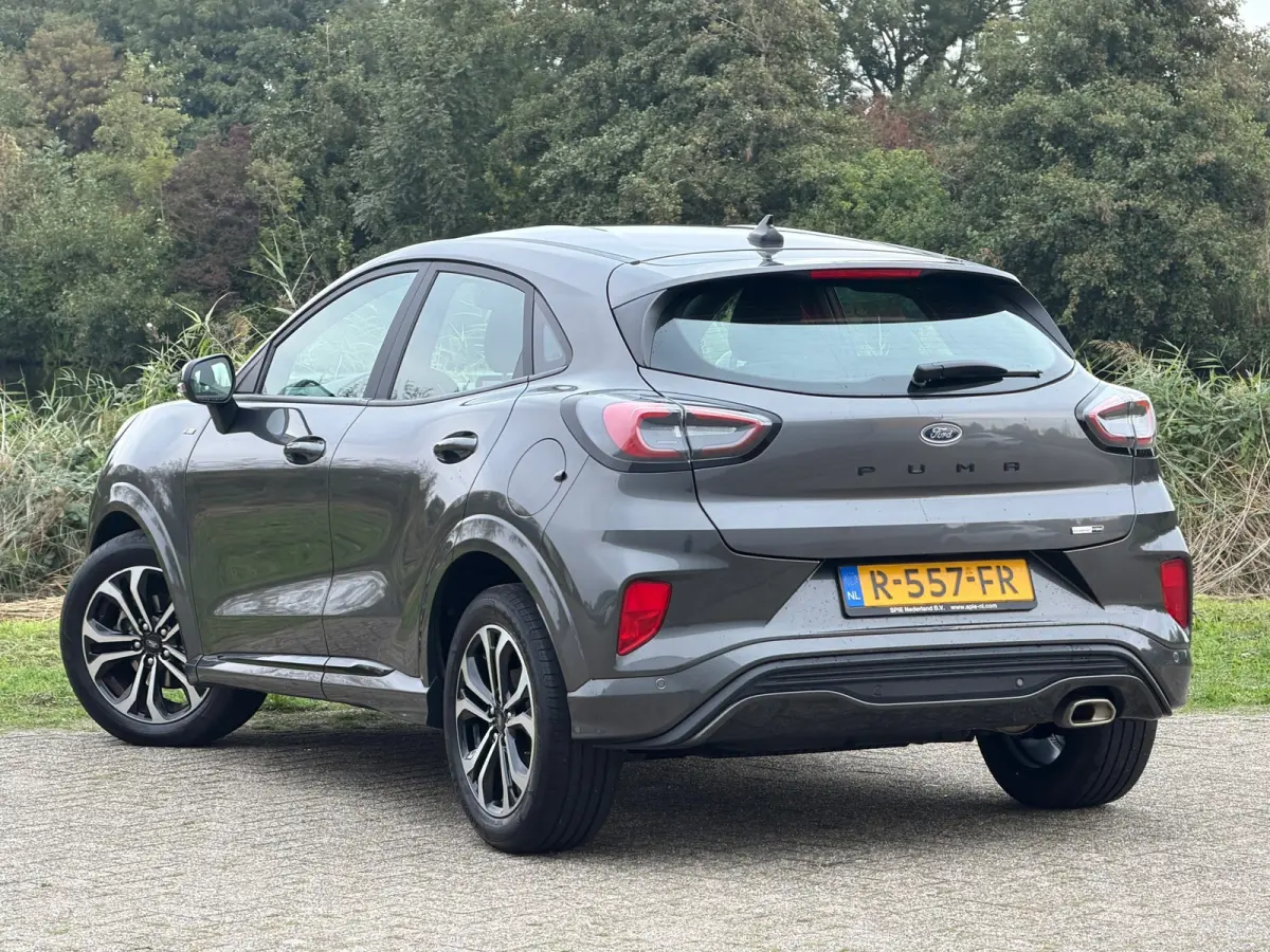 1.0 EcoBoost ST-Line - Magnetic Grey - Virtual/Winterpakket/Carplay