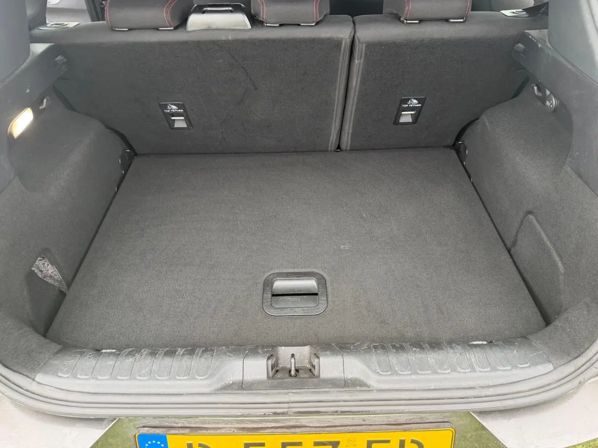 1.0 EcoBoost ST-Line - Magnetic Grey - Virtual/Winterpakket/Carplay