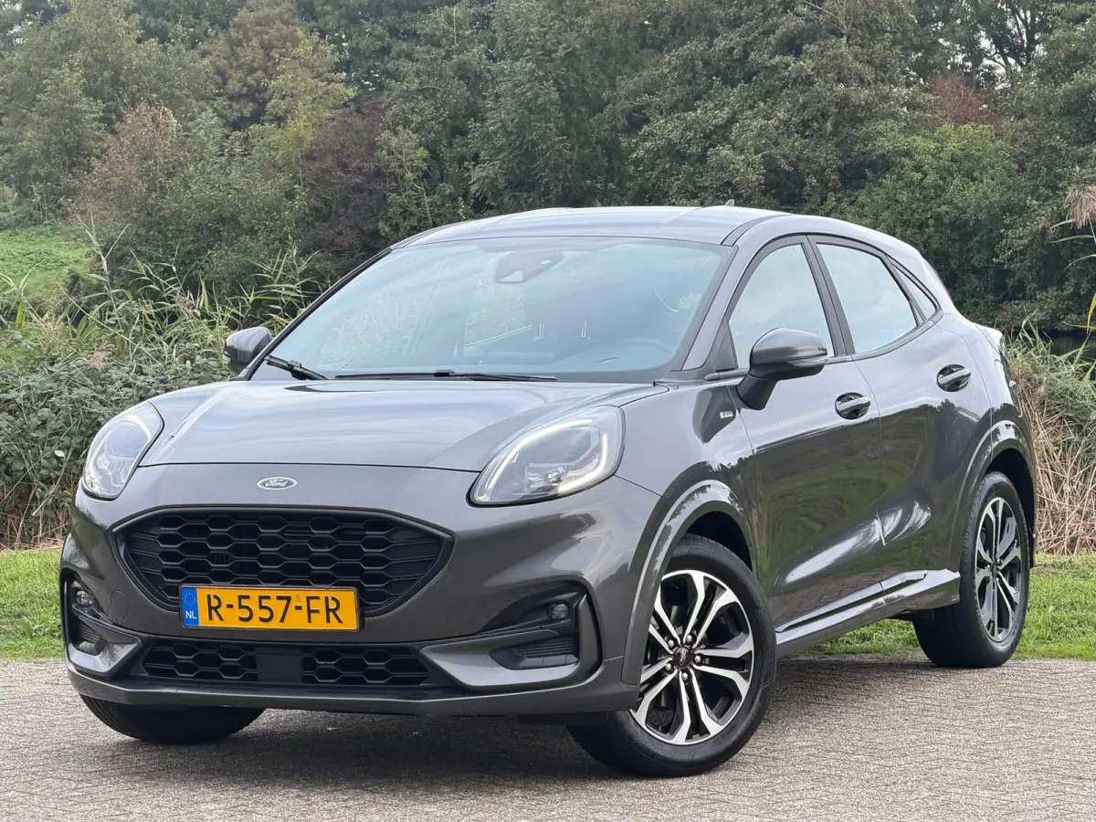 1.0 EcoBoost ST-Line - Magnetic Grey - Virtual/Winterpakket/Carplay