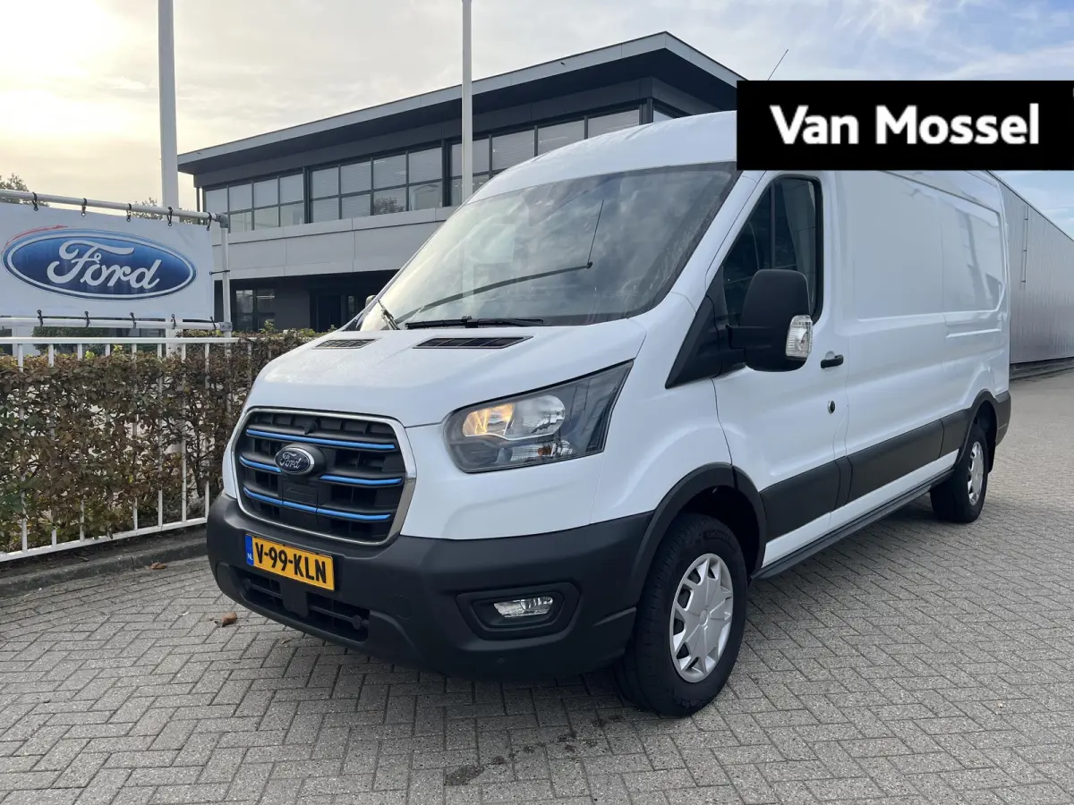 350 L3H2 Trend 68 kWh | Bliz | Achteruitrijdcamera | Navigatie | Adaptieve Cruise Control | Elektrisch Verstelbare Bestuurdersstoel |