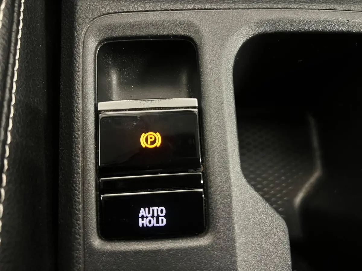2.0 TDI Comfort Automaat Apple CarPlay Adaptive Cruise Control Camera 2 Zits