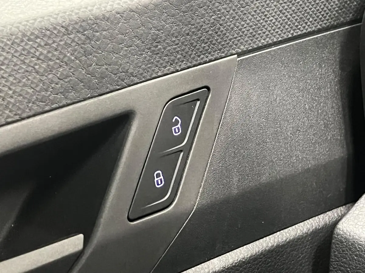 2.0 TDI Comfort Automaat Apple CarPlay Adaptive Cruise Control Camera 2 Zits