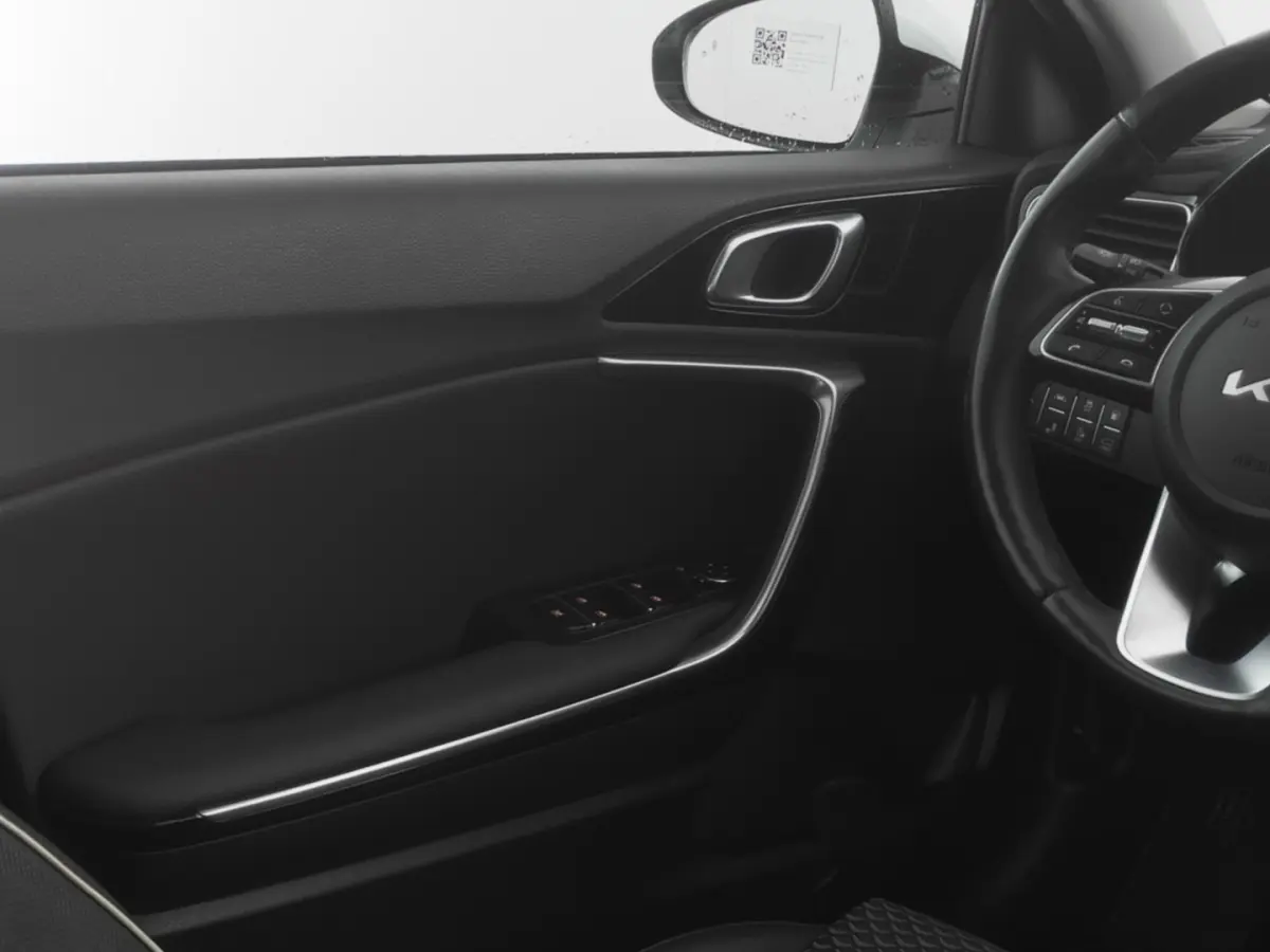 1.6 GDi PHEV DynamicPlusLine | Half LEDER | CARPLAY | Full LED | Stoelverwarming !
