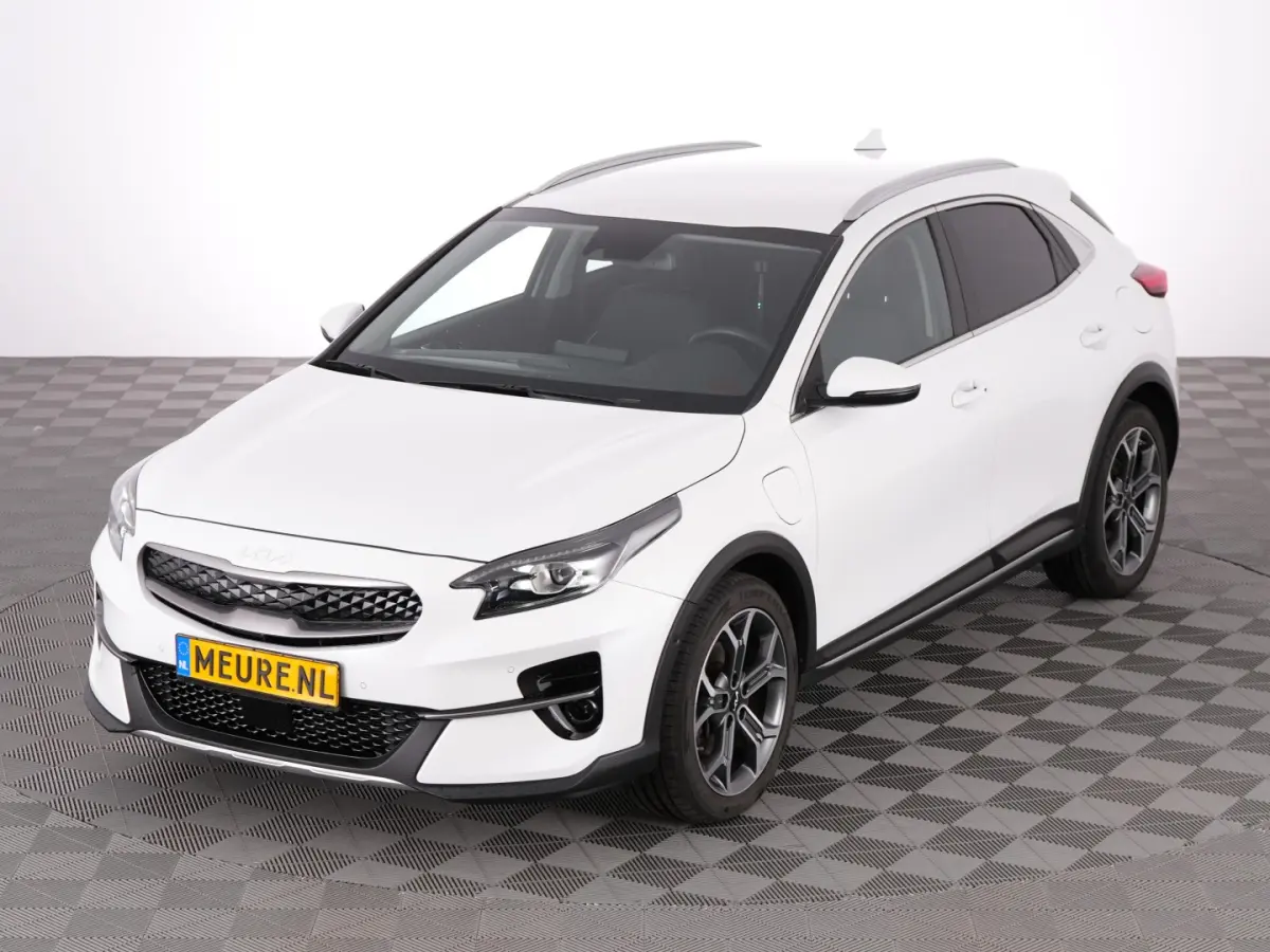 1.6 GDi PHEV DynamicPlusLine | Half LEDER | CARPLAY | Full LED | Stoelverwarming !