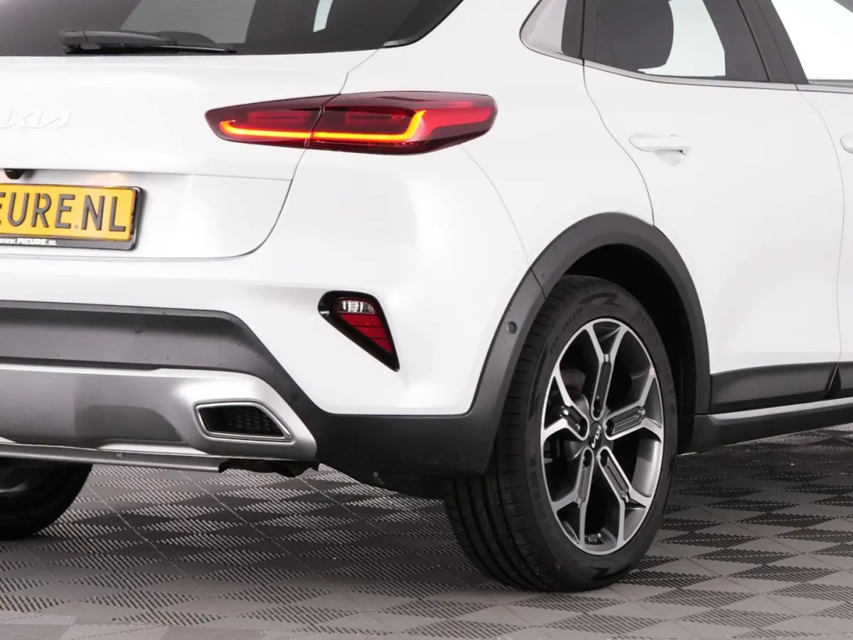1.6 GDi PHEV DynamicPlusLine | Half LEDER | CARPLAY | Full LED | Stoelverwarming !
