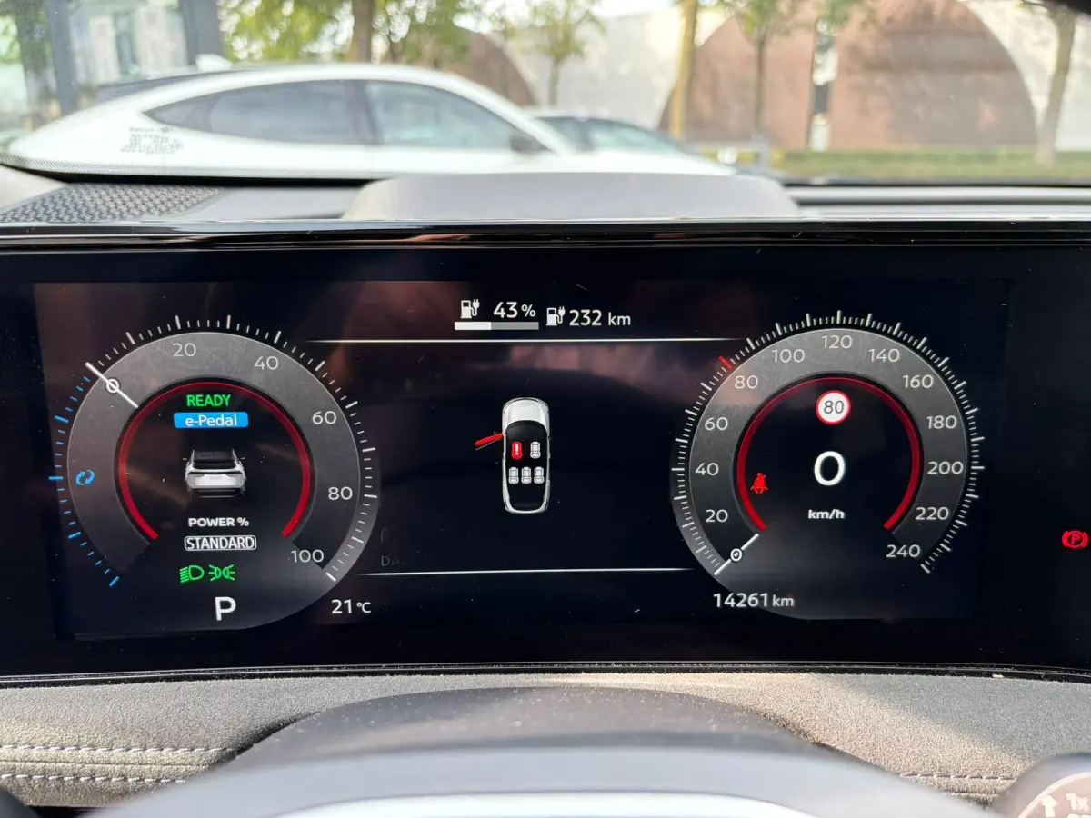 Advantage Edition Plus 91 kWh MEGA VOL! | DEALER ONDERHOUDEN | FABR. GARANTIE T/M 07-2028 | ACCU TOT 2033!
