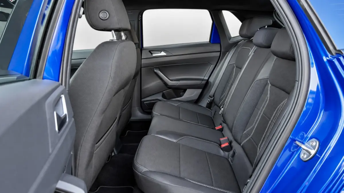 1.0 TSI R-Line Automaat Clima Panoramadak Half Leder