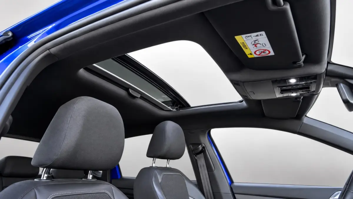 1.0 TSI R-Line Automaat Clima Panoramadak Half Leder