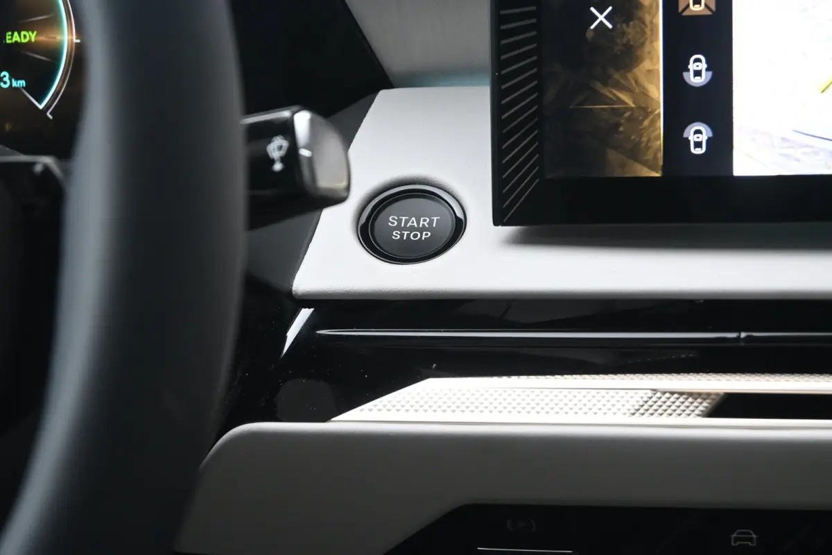 Pallas 74 kWh | Vol-Leder | Panoramadak | Adaptive Cruise | Climate Control | 360 Camera | !!