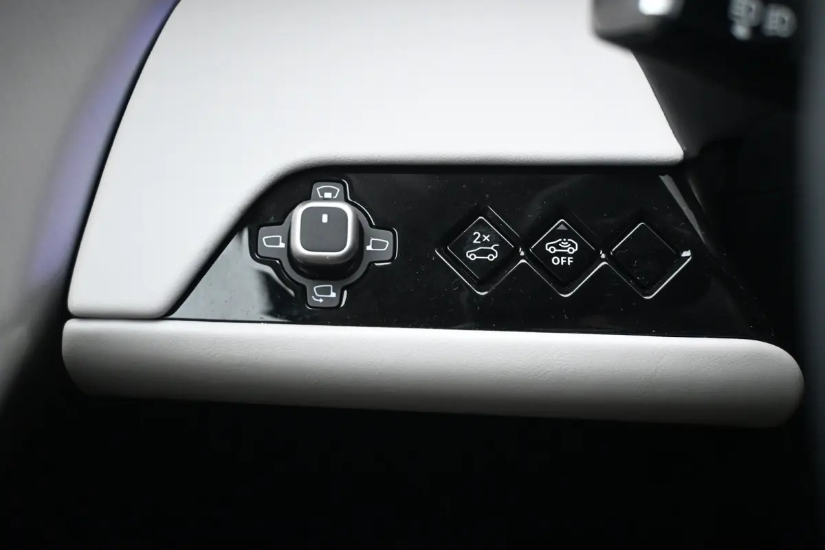 Pallas 74 kWh | Vol-Leder | Panoramadak | Adaptive Cruise | Climate Control | 360 Camera | !!