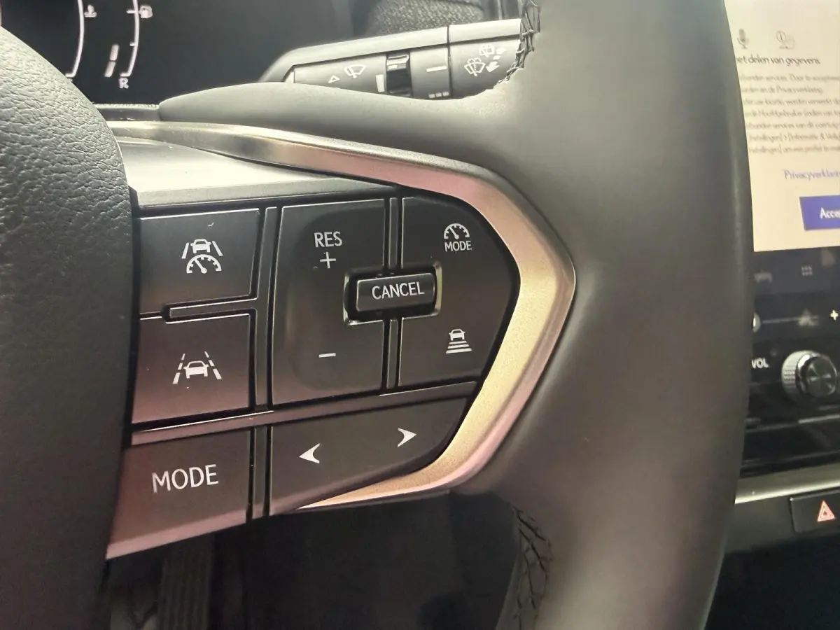 1.5 AUTOMAAT | Navigatie | Cruise Control | Climate Control | Stoel + Stuurverwarming