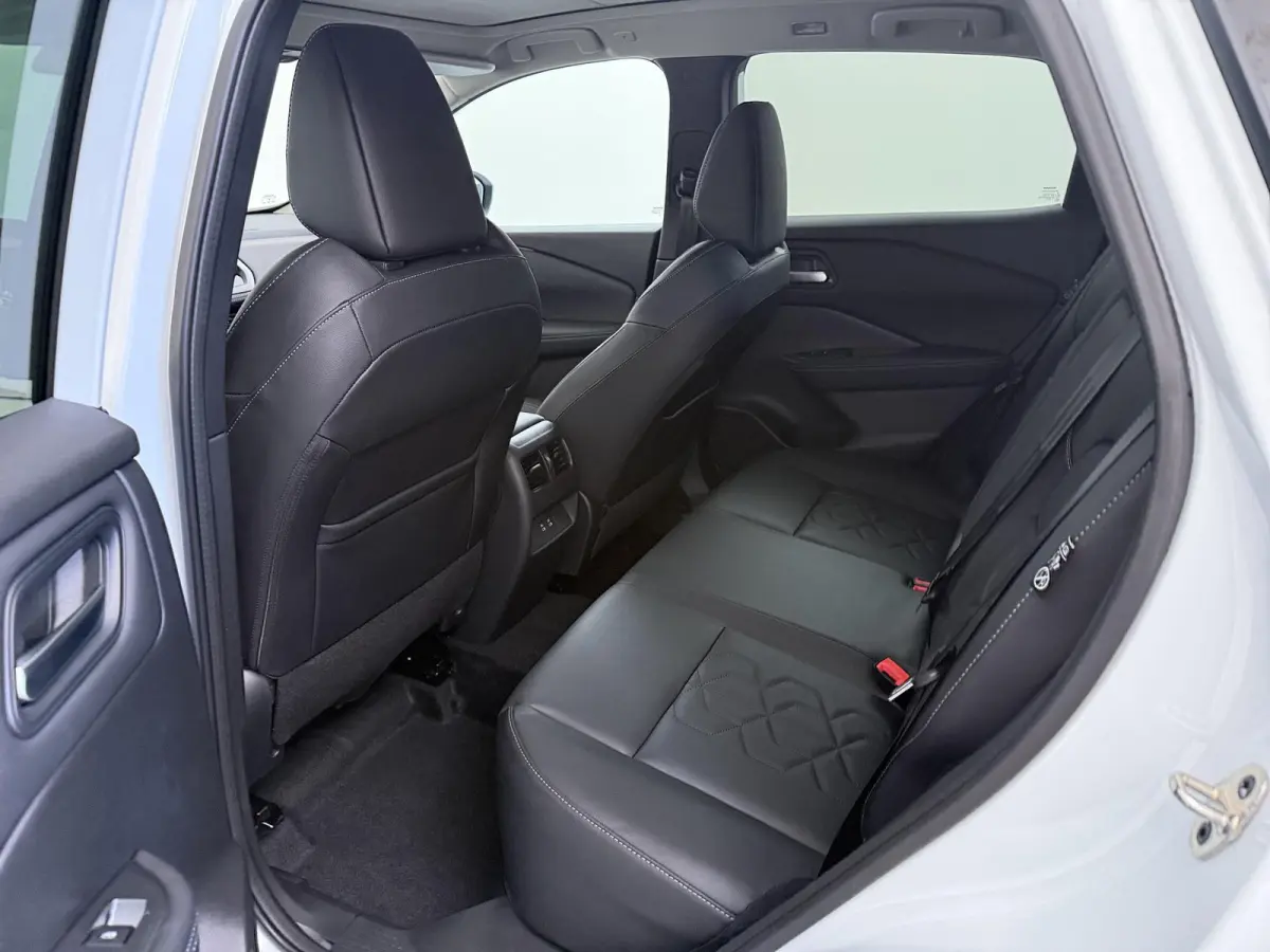 1.5 e-Power Tekna €4000! Korting | Panoramadak | Cold Pack